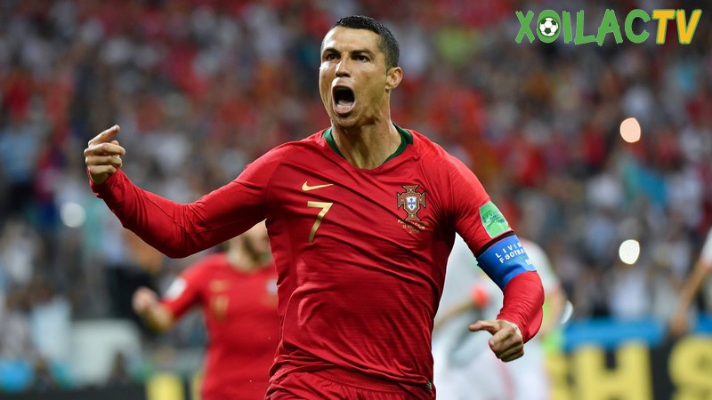 Cristiano Ronaldo chắc chắn là cầu thủ Bồ Đào Nha vĩ đại nhất